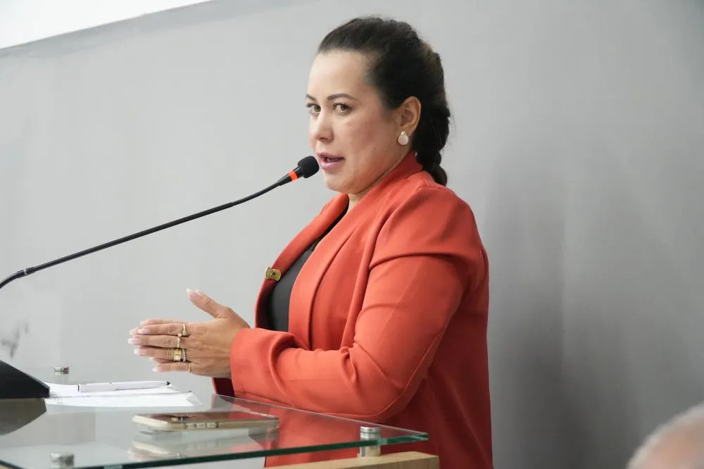 Vereadora Cleidinha de Santa Rita destaca-se em apenas cinco meses de mandato com ações em prol da população
